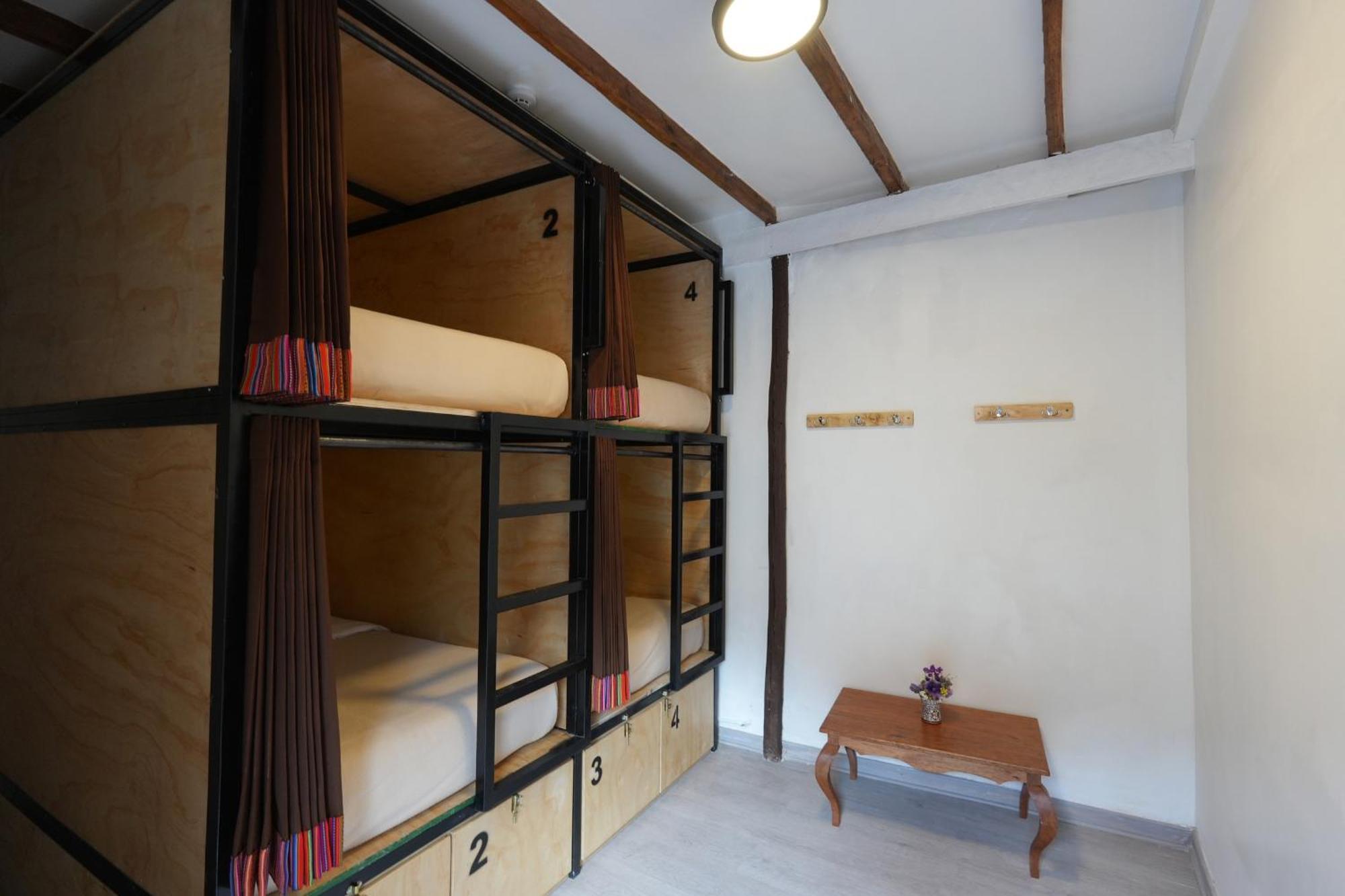 Black Llama Hostel Cuzco Szoba fotó