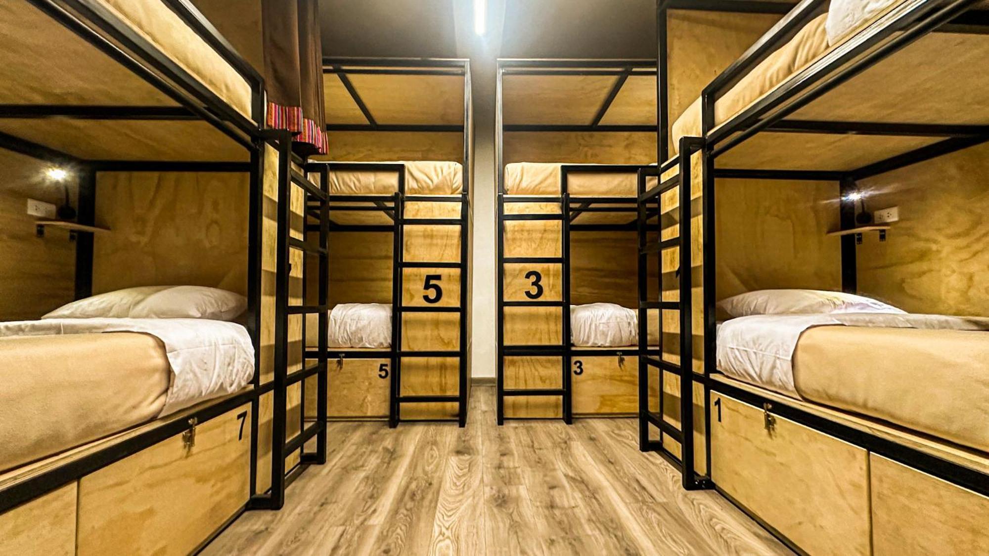 Black Llama Hostel Cuzco Szoba fotó